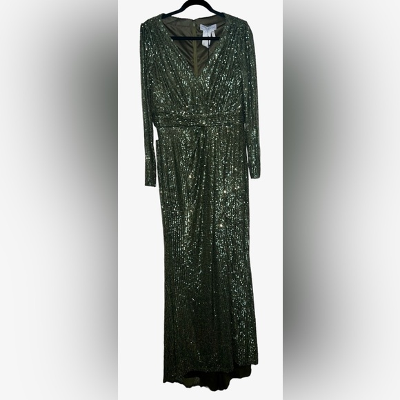 👗 NWT! Mac Duggal Olive Sequin Dress - Picture 10 of 11
